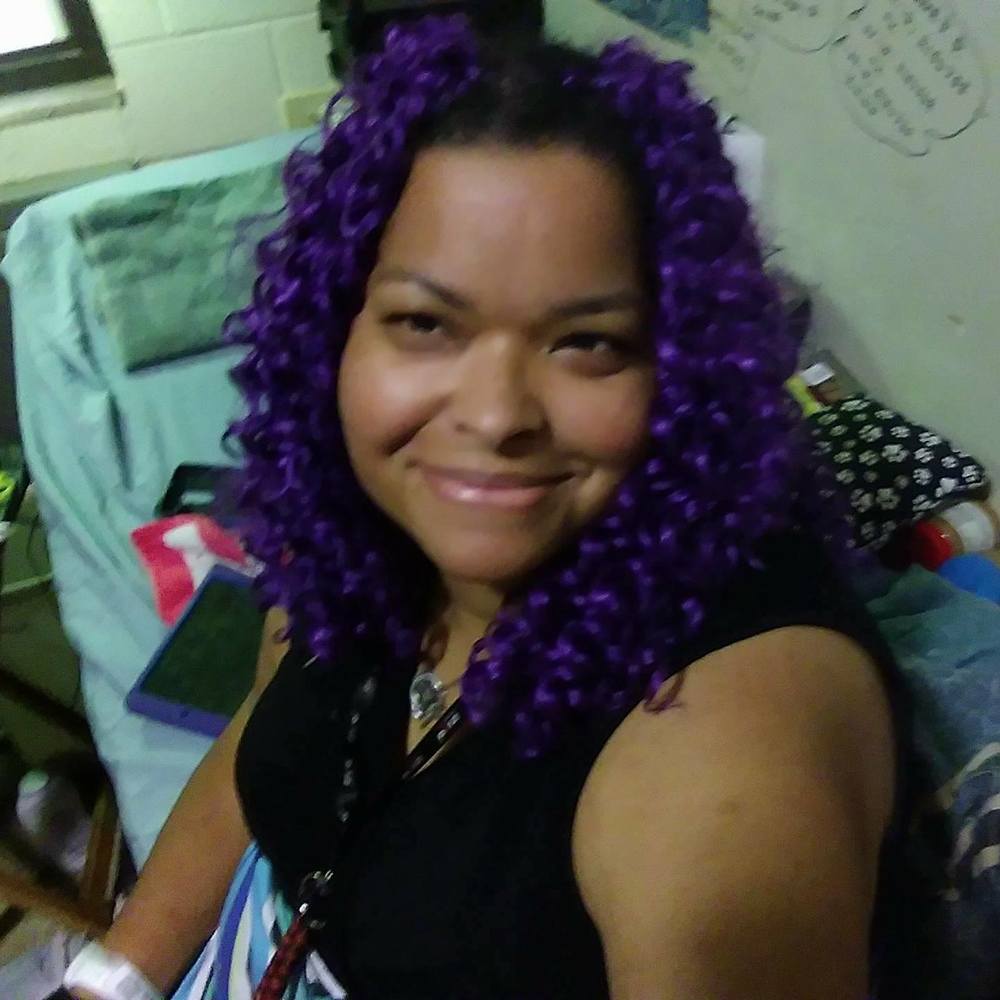 Meet your Posher, Nichole